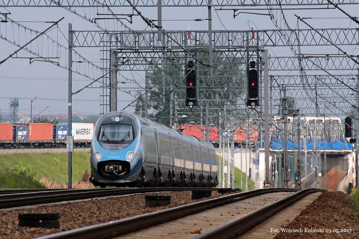 Alstom Ferroviaria  ETR610 #ED250-011