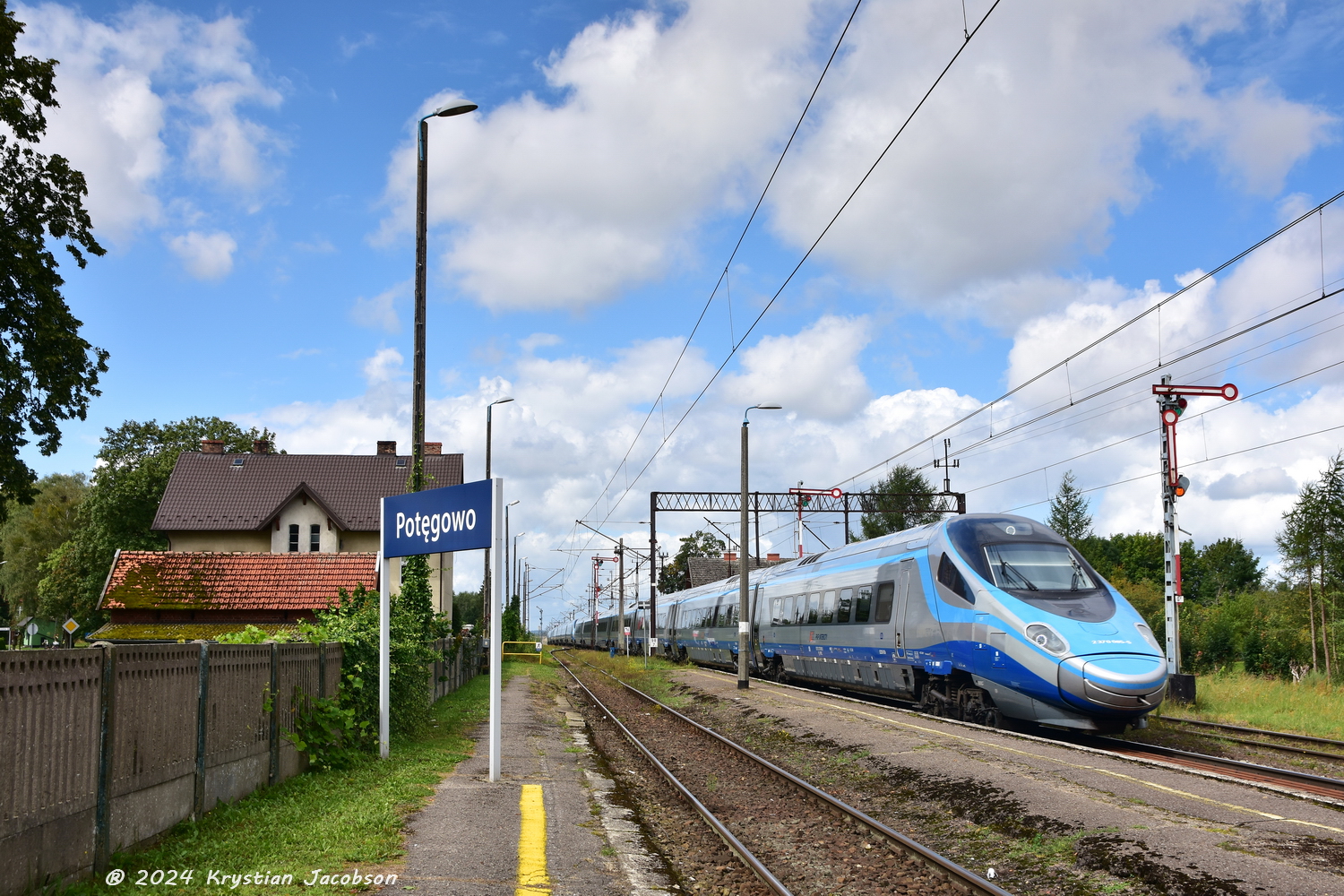 Alstom Ferroviaria  ETR610 #ED250-013